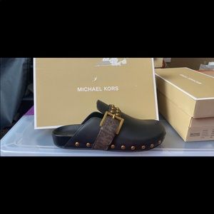 Michael Kors Robyn clog